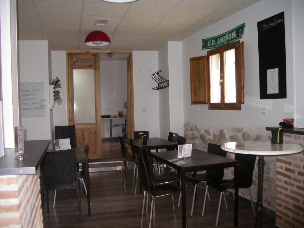 Apartamentos La Fonda Aninon Ngoại thất bức ảnh