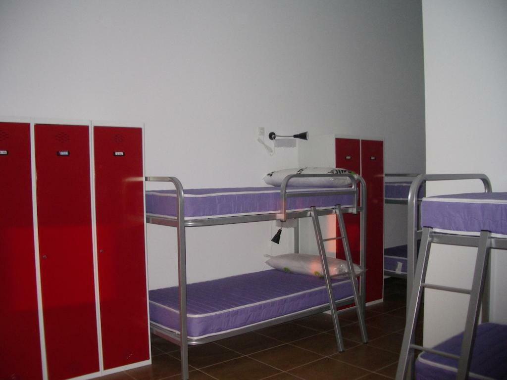 Apartamentos La Fonda Aninon Ngoại thất bức ảnh
